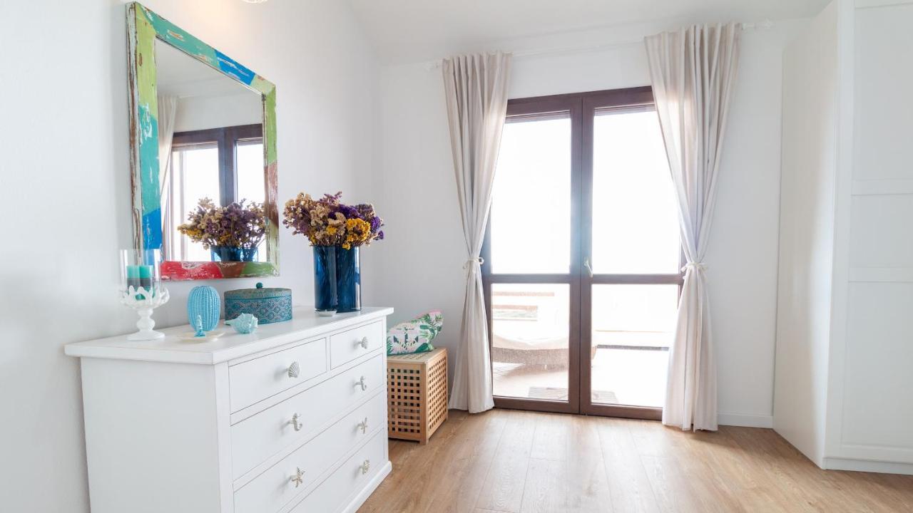 Sardinianworld - Casa Dei Marinai Apartment Putzu Idu Bagian luar foto