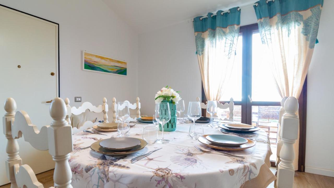 Sardinianworld - Casa Dei Marinai Apartment Putzu Idu Bagian luar foto