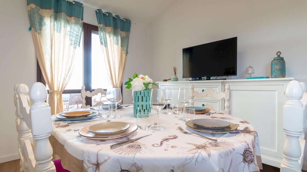 Sardinianworld - Casa Dei Marinai Apartment Putzu Idu Bagian luar foto