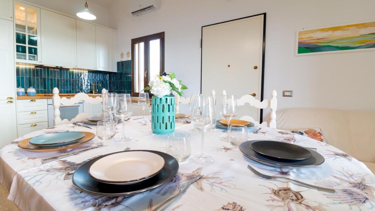 Sardinianworld - Casa Dei Marinai Apartment Putzu Idu Bagian luar foto